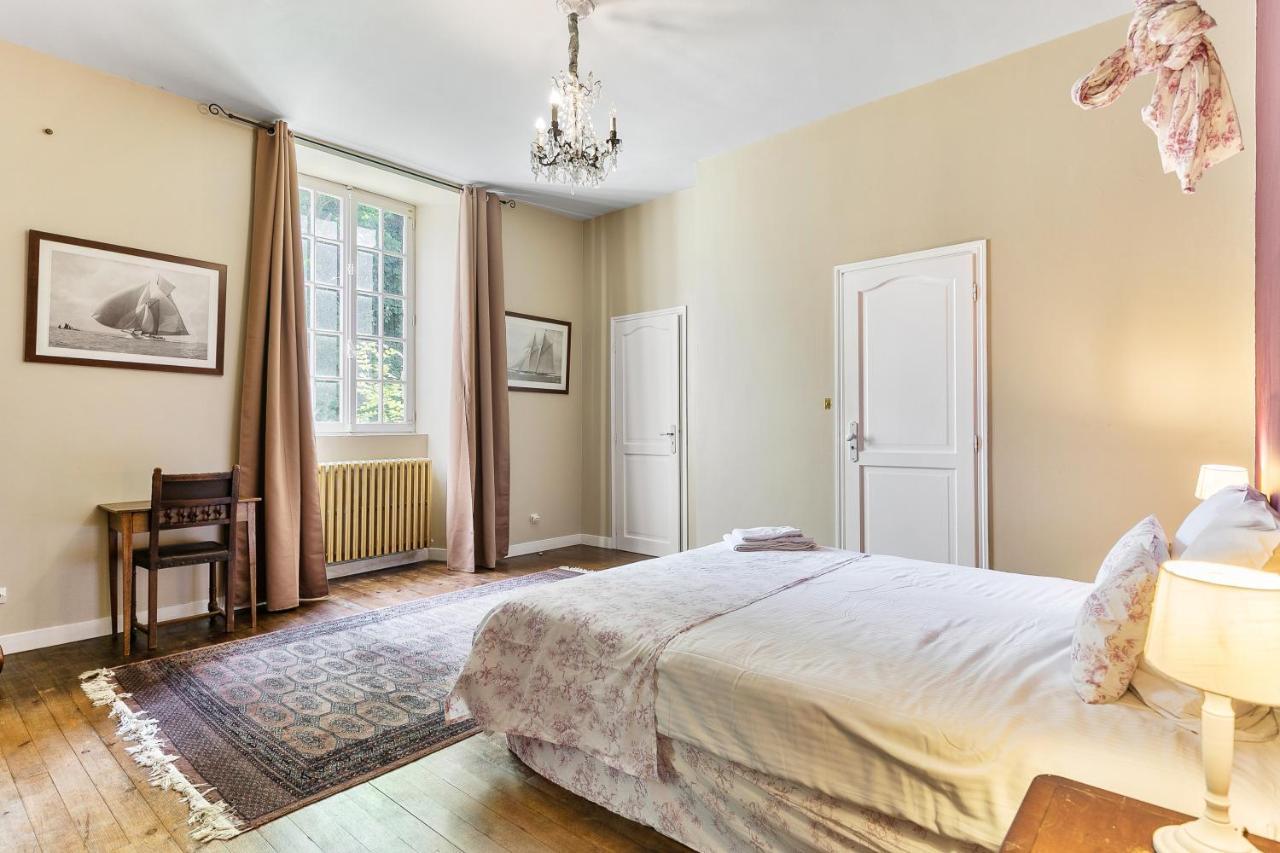 Apartment In A 17Th Century Manoir - Chateau Isle Marie Picauville Exterior foto