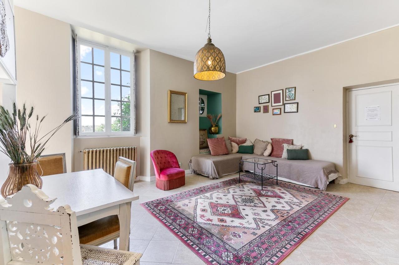 Apartment In A 17Th Century Manoir - Chateau Isle Marie Picauville Exterior foto
