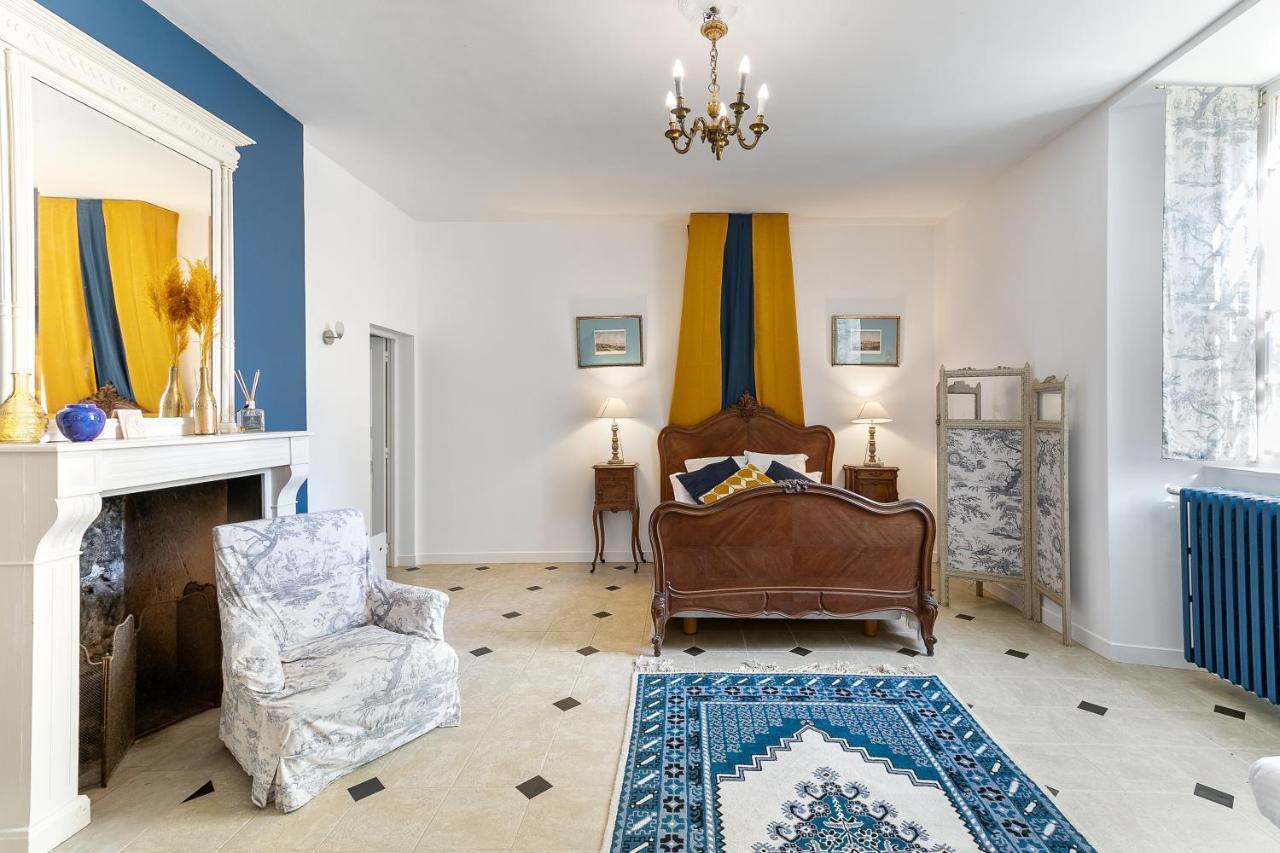 Apartment In A 17Th Century Manoir - Chateau Isle Marie Picauville Exterior foto